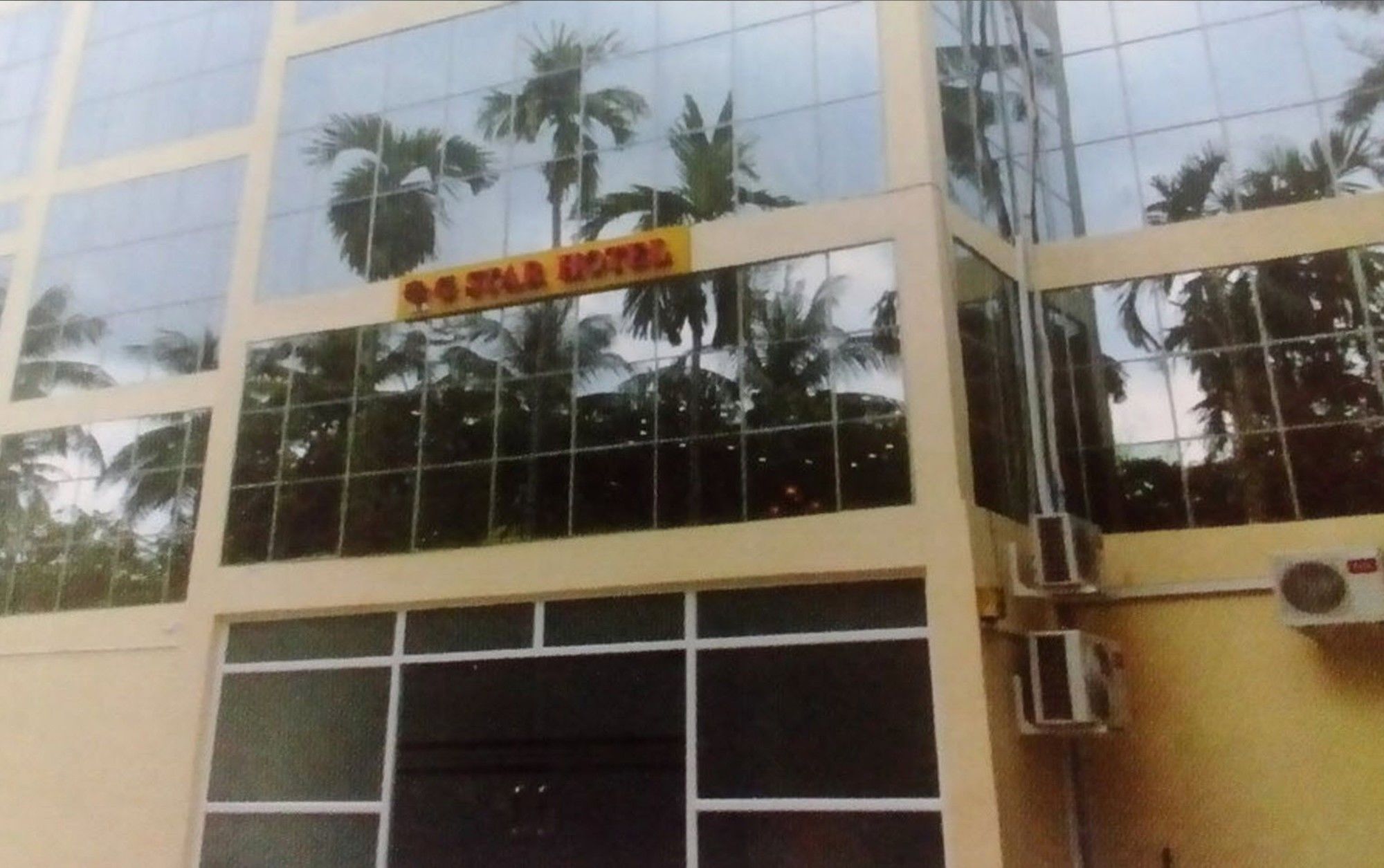 G Star Hotel Γιανγκόν Εξωτερικό φωτογραφία